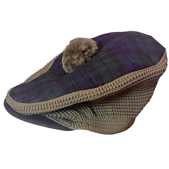 Scottish Tam Blue and Green Plaid Wool Golfing Driving Hat Knit With Pom Pom - Picture 1 of 11